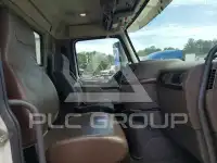 2017 Volvo VNL фото