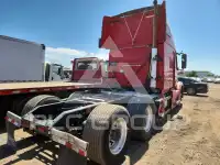 2017 Volvo VNL photo