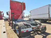 2017 Volvo VNL photo