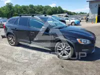 2017 Volvo V60 фото