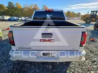 2017 GMC Sierra photo