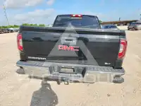 2017 GMC Sierra photo
