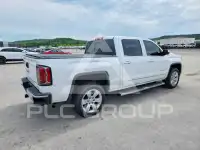 2017 GMC Sierra photo