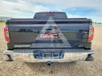 2017 GMC Sierra photo