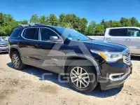 2017 GMC ACADIA photo