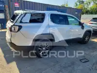 2017 GMC ACADIA photo