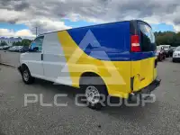 2017 GMC Savana photo
