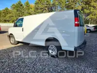 2017 GMC Savana фото
