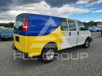 2017 GMC Savana photo