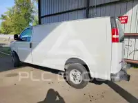 2017 GMC Savana фото