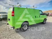 2017 GMC Savana фото