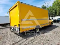 2017 GMC Savana photo