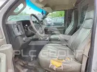 2017 GMC Savana фото