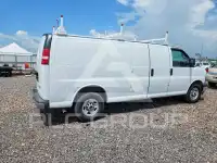 2017 GMC Savana photo