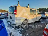 2017 GMC Savana photo