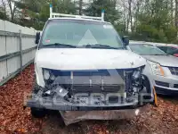 2017 GMC Savana photo