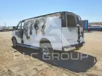 2017 GMC Savana photo