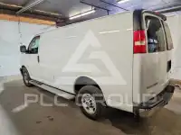 2017 GMC Savana photo