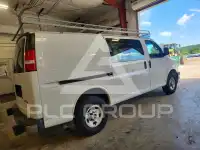 2017 GMC Savana фото