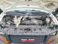 2017 GMC Savana photo
