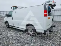 2017 GMC Savana фото