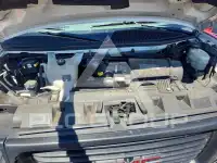 2017 GMC Savana фото
