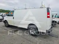 2017 GMC Savana фото