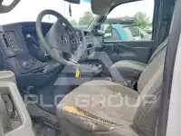 2017 GMC Savana фото