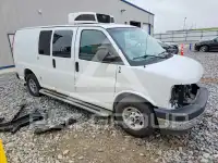 2017 GMC Savana фото