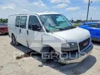 2017 GMC Savana фото