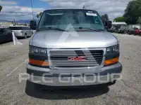 2017 GMC Savana photo