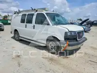 2017 GMC Savana фото