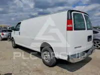 2017 GMC Savana photo