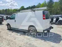 2017 GMC Savana фото