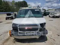 2017 GMC Savana фото