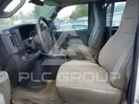 2017 GMC Savana фото