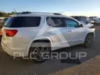 2017 GMC ACADIA photo