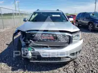 2017 GMC ACADIA photo