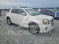 2017 GMC TERRAIN photo