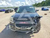 2017 GMC TERRAIN photo