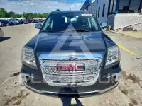 2017 GMC TERRAIN photo