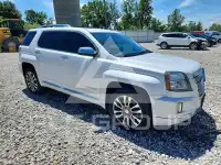 2017 GMC TERRAIN photo
