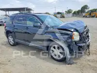 2017 GMC TERRAIN photo