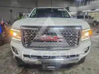2017 GMC CANYON photo