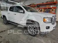 2017 GMC CANYON photo