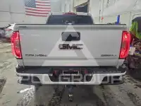 2017 GMC CANYON photo