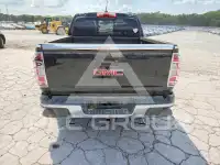2017 GMC CANYON фото