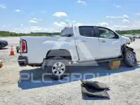 2017 GMC CANYON photo
