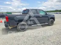 2017 GMC CANYON photo