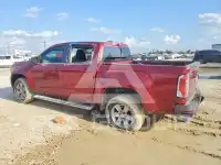 2017 GMC CANYON photo